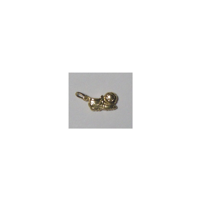 pendentif football chaussure et ballon de foot en or jaune 18 carats pendentif football chaussure et ballon de foot en or jaune 18 carats
