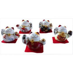 5 Chats porte-bonheur Maneki Neko en porcelaine